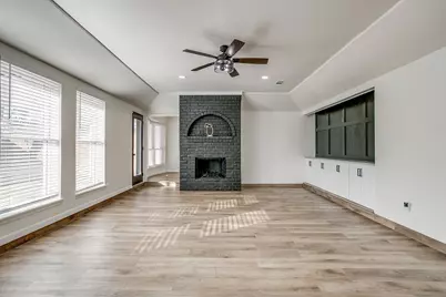 317 Northglen Drive, Hurst, TX 76054 - Photo 11