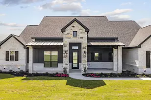 737 Burr Oak Ln, Weatherford, TX 76085 - Photo 3