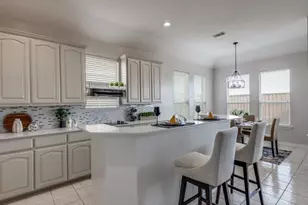 4226 Squaw Creek Dr, Frisco, TX 75035 - Photo 9