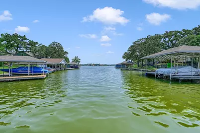 203 Kiowa Drive W, Lake Kiowa, TX 76240 - Photo 3