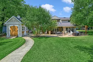 203 Kiowa Dr W, Lake Kiowa, TX 76240 - Photo 1