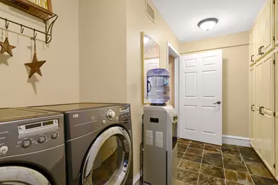 203 Kiowa Drive W, Lake Kiowa, TX 76240 - Photo 29