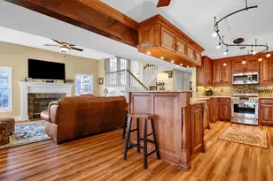 203 Kiowa Dr W, Lake Kiowa, TX 76240 - Photo 13