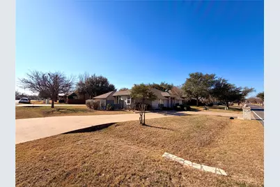 5614 Wedgefield Road, Granbury, TX 76049 - Photo 9