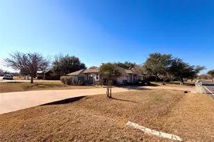 5614 Wedgefield Rd, Granbury, TX 76049 - Photo 9