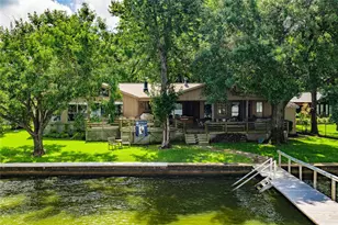 10136 Cherokee Ln, Payne Springs, TX 75156 - Photo 19