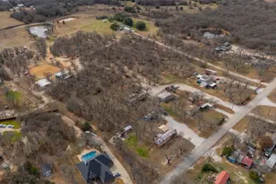 2811 Old Mineral Wells Hwy, Weatherford, TX 76088 - Photo 33