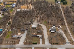 2811 Old Mineral Wells Hwy, Weatherford, TX 76088 - Photo 31