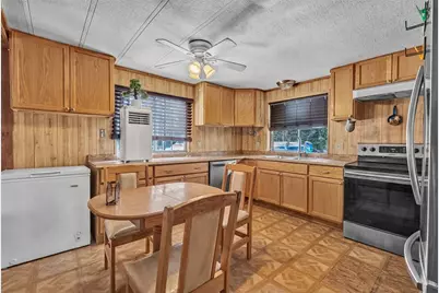 2811 Old Mineral Wells Highway, Weatherford, TX 76088 - Photo 5