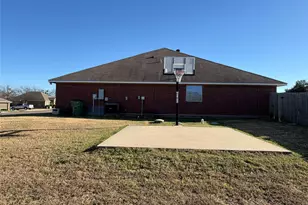 163 Milky Way, Bruceville, TX 76630 - Photo 3