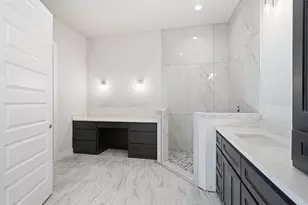 250 Weldon Dr, Woodway, TX 76712 - Photo 9