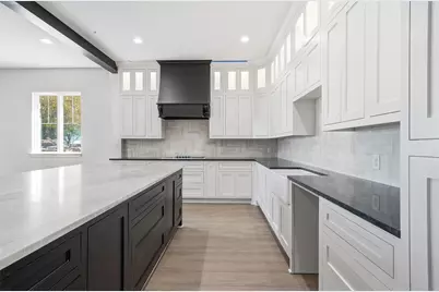 250 Weldon Drive, Woodway, TX 76712 - Photo 5