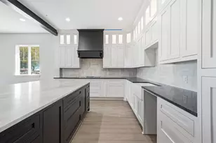 250 Weldon Dr, Woodway, TX 76712 - Photo 5