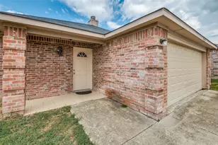 1939 Naira Dr, Dallas, TX 75217 - Photo 3