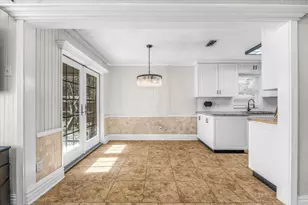 4704 Burning Springs Dr, Arlington, TX 76017 - Photo 11