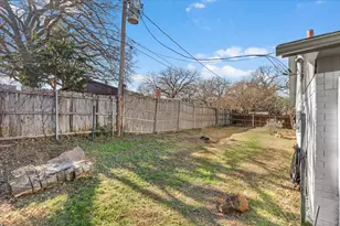 4704 Burning Springs Dr, Arlington, TX 76017 - Photo 29