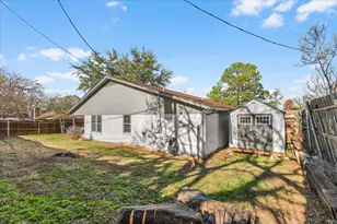 4704 Burning Springs Dr, Arlington, TX 76017 - Photo 29