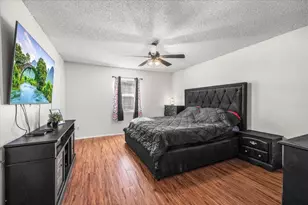 4704 Burning Springs Dr, Arlington, TX 76017 - Photo 17