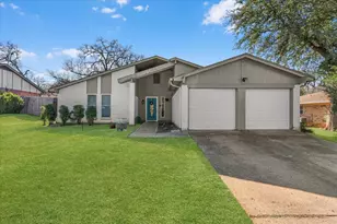 4704 Burning Springs Dr, Arlington, TX 76017 - Photo 35