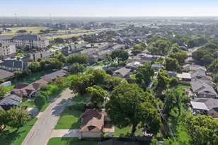 404 E Alexander Ln, Euless, TX 76040 - Photo 23