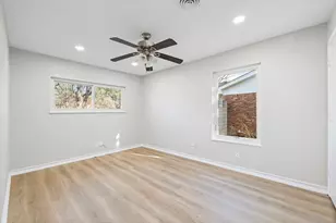 2107 Mountainview Dr, Waco, TX 76710 - Photo 19