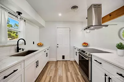 404 E Alexander Lane, Euless, TX 76040 - Photo 9