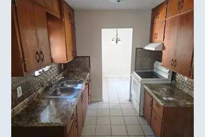 217 Griffith Drive, Rockport, TX 78382 - Photo 7