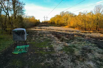 000 Tx-19, Emory, TX 75117 - Photo 21