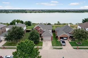 2820 Appaloosa Ct, Little Elm, TX 75068 - Photo 1