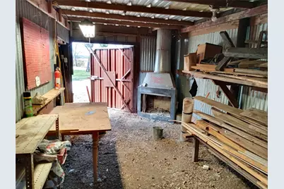 912 2357, Meridian, TX 76665 - Photo 15