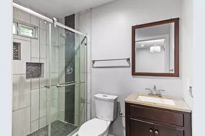 315 Gilbert Road, Irving, TX 75061 - Photo 19