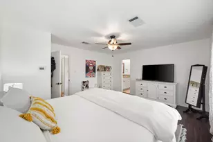 4508 Hillside Dr, Arlington, TX 76013 - Photo 39