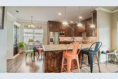 129 Oak Springs Loop, Mabank, TX 75156 - Photo 9