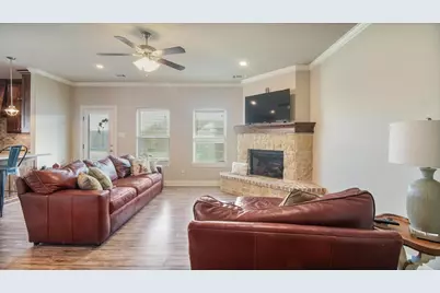 129 Oak Springs Loop, Mabank, TX 75156 - Photo 11