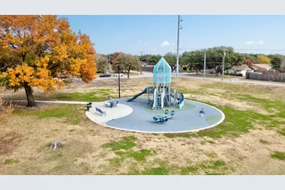 2810 Landershire Lane, Garland, TX 75044 - Photo 33