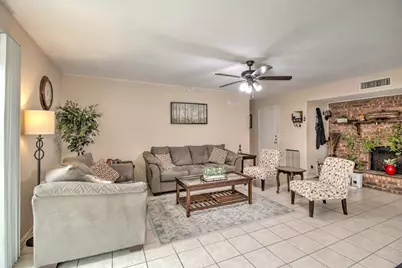 2810 Landershire Lane, Garland, TX 75044 - Photo 13