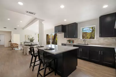 2510 Gladiolus Lane, Dallas, TX 75233 - Photo 9