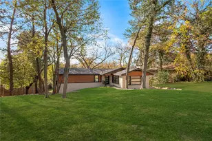 2510 Gladiolus Ln, Dallas, TX 75233 - Photo 1