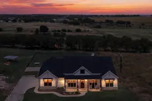 12880 Pruett Rd, Krum, TX 76249 - Photo 3