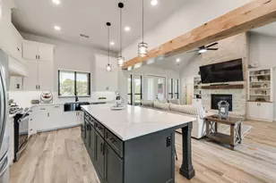 12880 Pruett Rd, Krum, TX 76249 - Photo 7