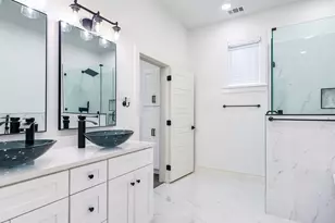 13109 Wilmington Dr, Farmers Branch, TX 75234 - Photo 13