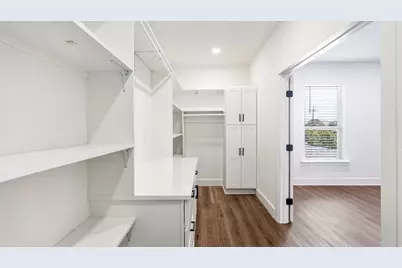 13109 Wilmington Drive, Farmers Branch, TX 75234 - Photo 17