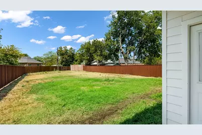 13109 Wilmington Drive, Farmers Branch, TX 75234 - Photo 21