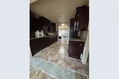 2717 Avenue I, Fort Worth, TX 76105 - Photo 11