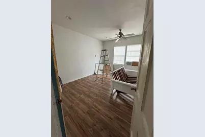 2717 Avenue I, Fort Worth, TX 76105 - Photo 19