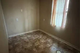 2717 Avenue I, Fort Worth, TX 76105 - Photo 7