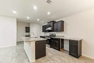 9717 Snowbell Ln, Fort Worth, TX 76036 - Photo 7