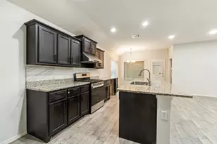 9717 Snowbell Ln, Fort Worth, TX 76036 - Photo 9