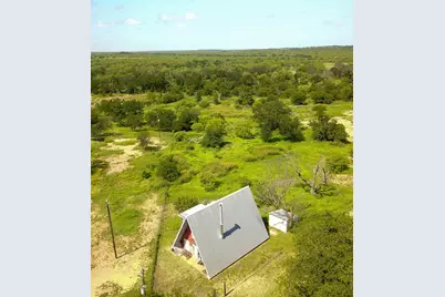 410 County Road 433, Mullin, TX 76864 - Photo 5