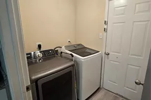 212 Druse Ln, Jarrell, TX 76537 - Photo 19